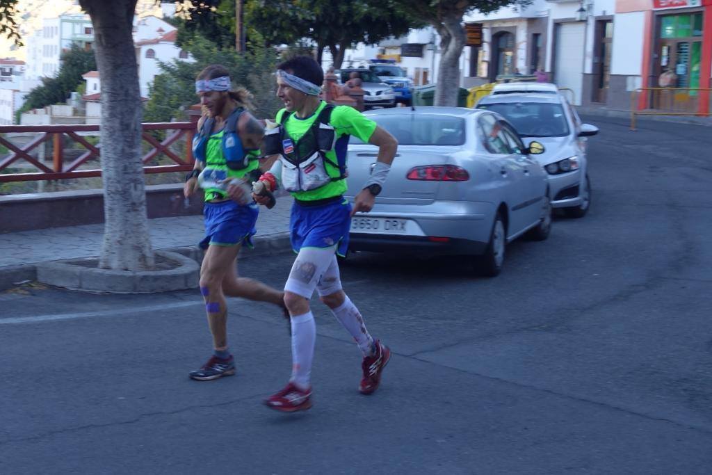 Transgrancanaria 125k - At Tejeda with Sebation Chaigneau, running to Garanon.