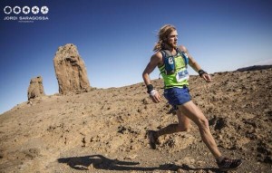 Transgrancanaria 125k - Timothy Olson running by Roque Nublo